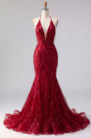 Laden Sie das Bild in den Galerie-Viewer, Halfter Rückenfrei Meerjungfrau Glitzerndes Bordeaux Lang Perlenstickerei Ballkleid mit Fransen