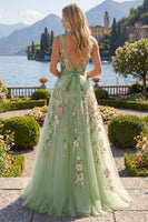 Laden Sie das Bild in den Galerie-Viewer, Rundhalsausschnitt Glitzerndes Grün Lang A Linie Blumen Perlenstickerei Ballkleid mit Schleife