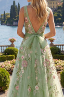 Laden Sie das Bild in den Galerie-Viewer, Rundhalsausschnitt Glitzerndes Grün Lang A Linie Blumen Perlenstickerei Ballkleid mit Schleife