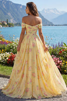 Laden Sie das Bild in den Galerie-Viewer, Gerafft Schulterfrei A Linie Buttergelb Blumen Ballkleid
