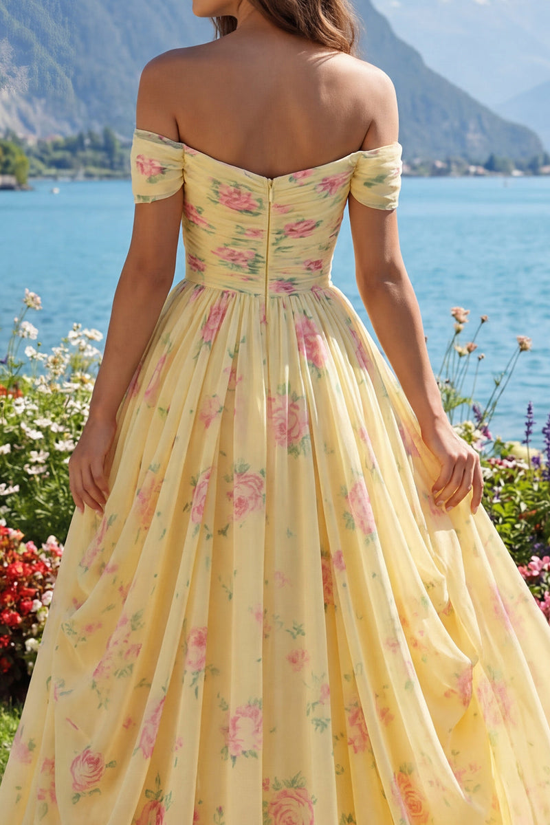 Laden Sie das Bild in den Galerie-Viewer, Gerafft Schulterfrei A Linie Buttergelb Blumen Ballkleid