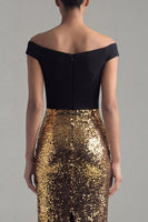 Laden Sie das Bild in den Galerie-Viewer, Schulterfrei Glitzer Scheide Schwarz und Gold Maksi Paillette Abendkleid mit Schlitz am Rücken