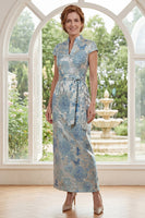 Laden Sie das Bild in den Galerie-Viewer, V-Ausschnitt Blau Blumen Scheide Maksi Kleid für die Mutter der Braut mit Schlitz am Rücken