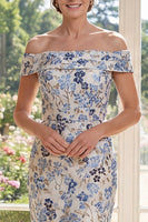 Laden Sie das Bild in den Galerie-Viewer, Körperbetont Stäubiges Blau Blumen Midi Schulterfrei Kleid für die Mutter der Braut