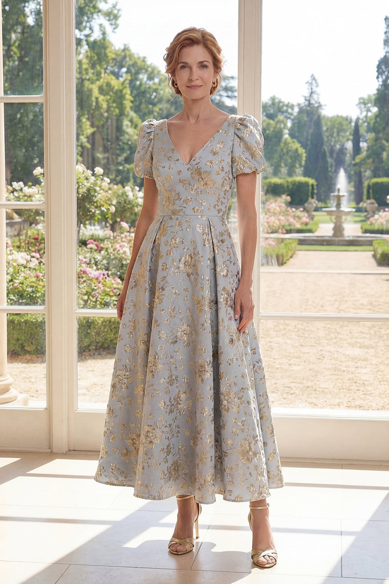 Laden Sie das Bild in den Galerie-Viewer, Puffärmel Staubiges Blau Blumen A Linie V-Ausschnitt Maksi Kleid für die Mutter der Braut
