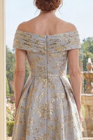 Laden Sie das Bild in den Galerie-Viewer, Gerafft Staubiges Blau Schulterfrei Blumen A Linie Maksi Kleid für die Mutter der Braut
