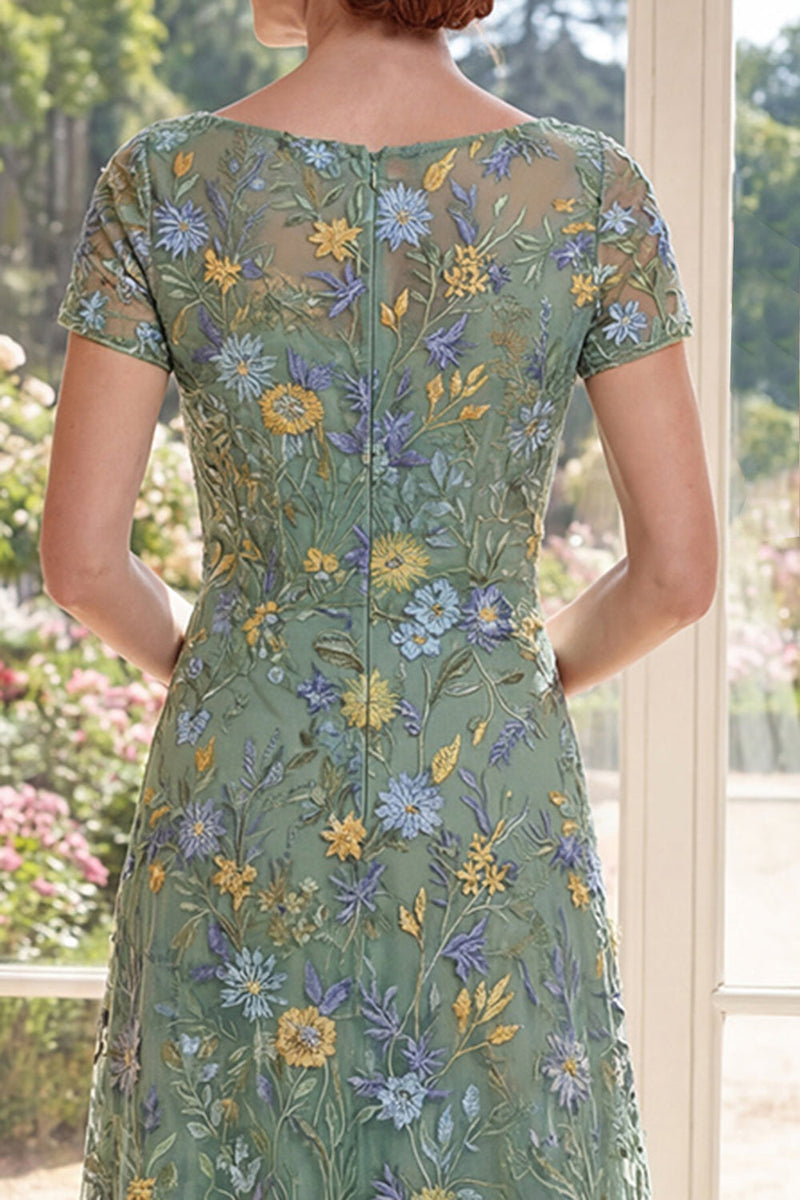 Laden Sie das Bild in den Galerie-Viewer, Kurzärmel A Linie Lang Grün Blumen Bootsausschnitt Kleid für die Mutter der Braut
