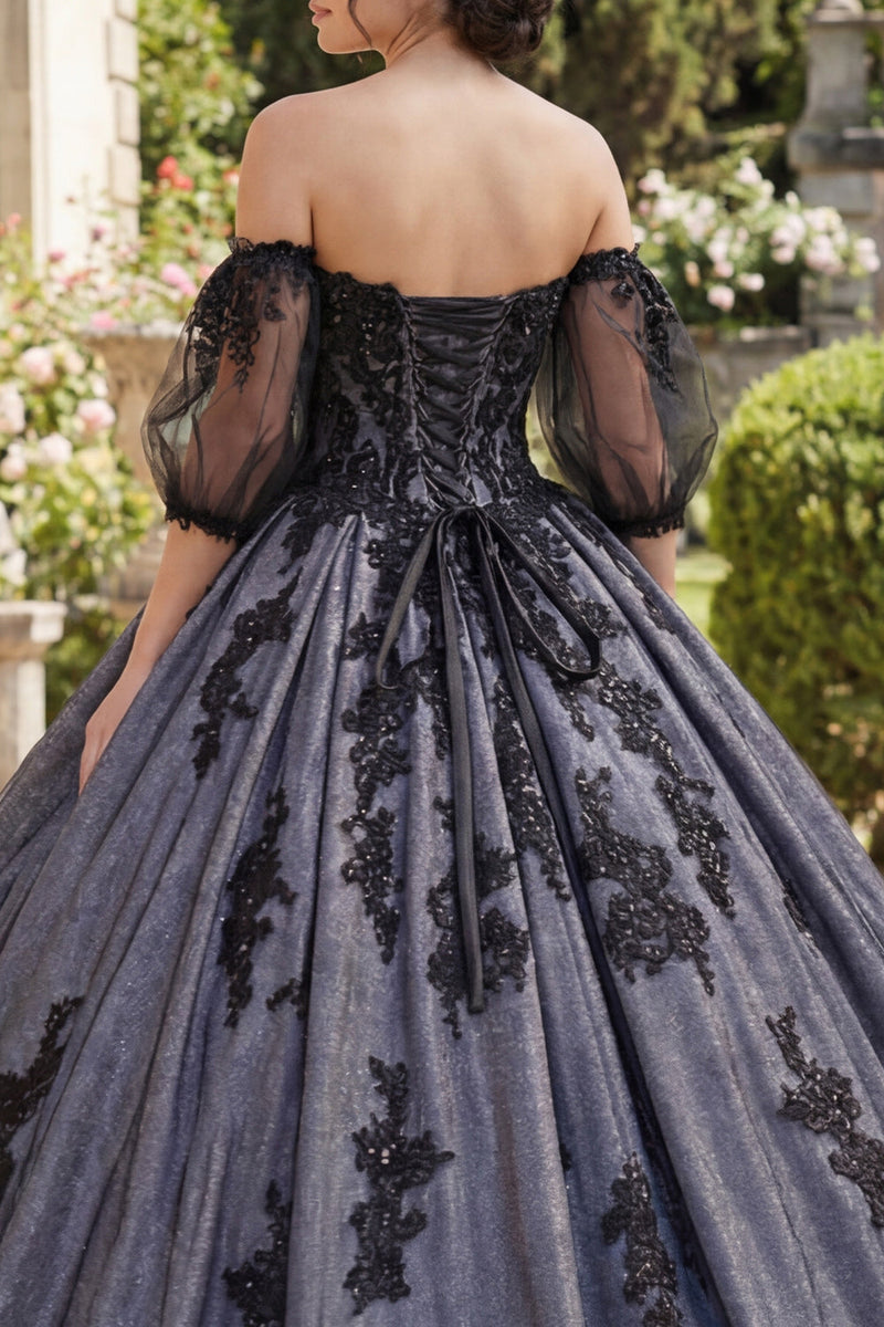 Laden Sie das Bild in den Galerie-Viewer, Schwarz Prinzessin Perlenverziert Blumen Lang Quinceañera Kleid mit Spitze