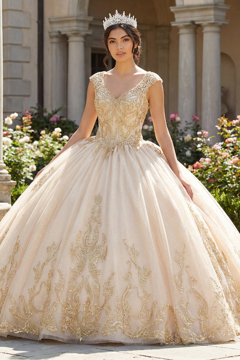 Laden Sie das Bild in den Galerie-Viewer, Champagner Prinzessin Applikation Lang Quinceañera Kleid