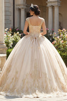 Laden Sie das Bild in den Galerie-Viewer, Champagner Prinzessin Applikation Lang Quinceañera Kleid