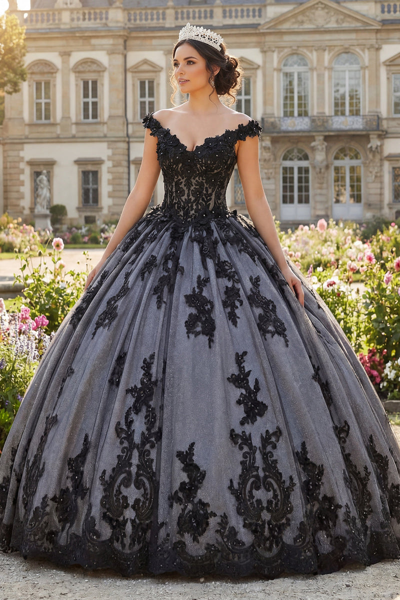 Laden Sie das Bild in den Galerie-Viewer, Perlenverziert Blumen Lang Schwarz Prinzessin Quinceañera Kleid mit Spitze
