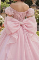Laden Sie das Bild in den Galerie-Viewer, Rosa Blumen Lang Korsett Puffärmel Prinzessin Rüschen Quinceañera-Kleid mit Perlen