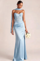 Laden Sie das Bild in den Galerie-Viewer, Weiß Meerjungfrau Maxi Corsage Satin Basque-Taille Brautkleid mit Spitze