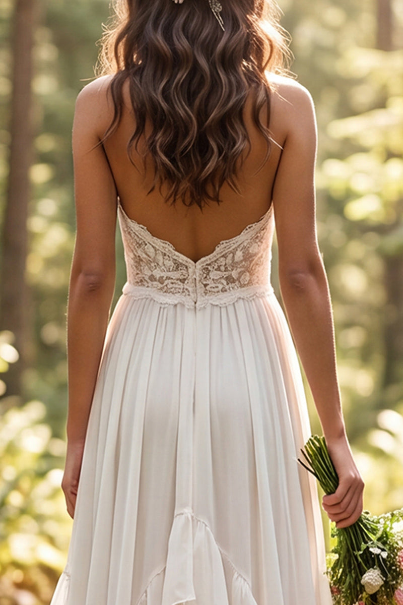 Laden Sie das Bild in den Galerie-Viewer, Elfenbein Neckholder A-Linien Rüschen Kurzer Schleppe Boho Brautkleid mit Schlitz