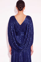 Laden Sie das Bild in den Galerie-Viewer, Glitzer Gold A-Linien V Ausschnitt Plissee Maxi Abendkleid mit Cape
