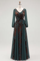 Laden Sie das Bild in den Galerie-Viewer, Dunkelgrün A-Linien V Ausschnitt Blumenmuster Langes Festliches Kleid mit Taillenband