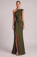 Laden Sie das Bild in den Galerie-Viewer, Leely Women Dark Green Maxi Formal Dress One Shoulder Satin Mermaid Ruched Wedding Guest Dress with Slit