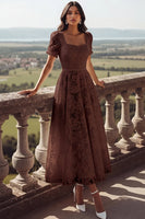 Laden Sie das Bild in den Galerie-Viewer, Weiß Spitze Eckiger Ausschnitt Langes Brautkleid mit Ärmeln