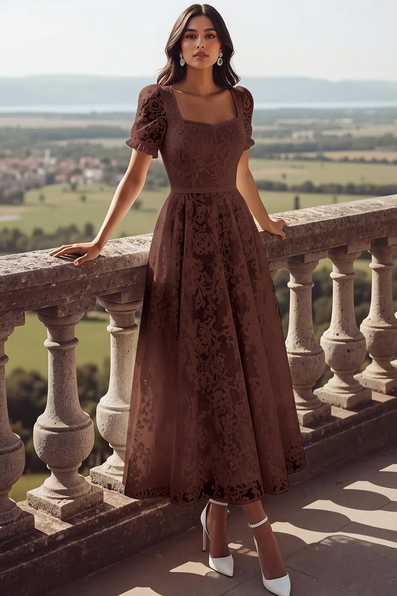 Laden Sie das Bild in den Galerie-Viewer, Weiß Spitze Eckiger Ausschnitt Langes Brautkleid mit Ärmeln