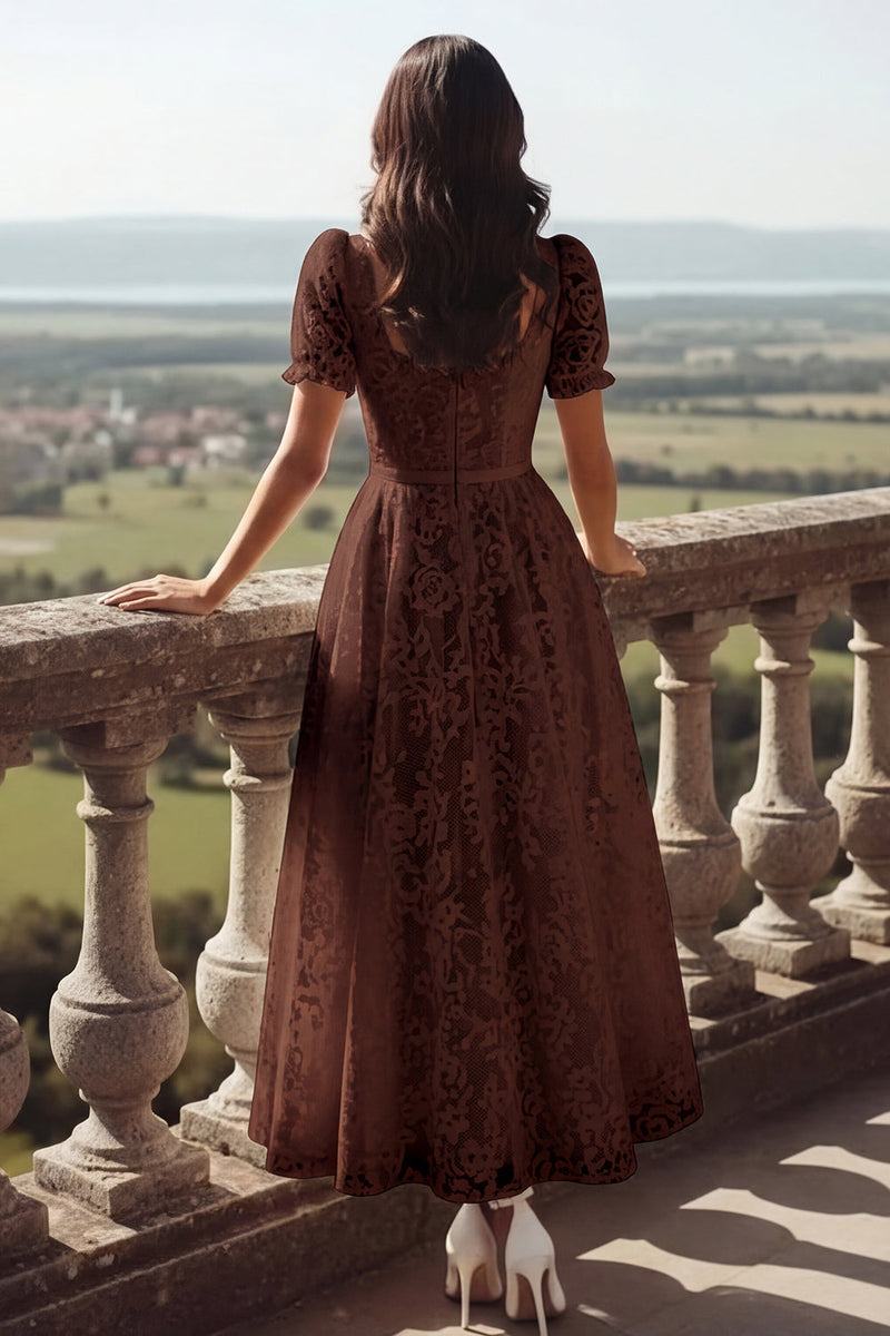 Laden Sie das Bild in den Galerie-Viewer, Weiß Spitze Eckiger Ausschnitt Langes Brautkleid mit Ärmeln