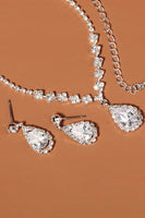 Laden Sie das Bild in den Galerie-Viewer, Strass Tropfen Braut Ohrringe Halskette Set