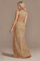 Laden Sie das Bild in den Galerie-Viewer, Champagnerfarbenes V-Ausschnitt Abendkleid mit Pailletten