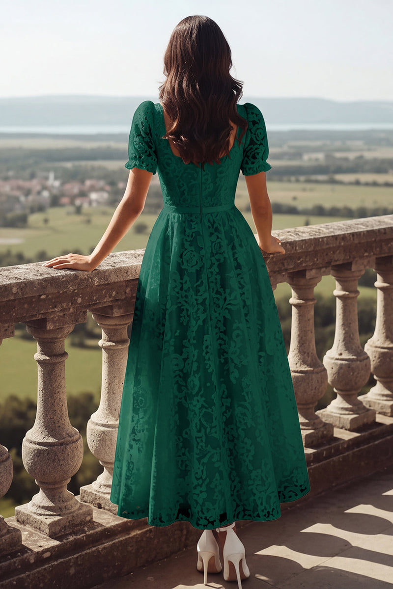 Laden Sie das Bild in den Galerie-Viewer, Weiß Spitze Eckiger Ausschnitt Langes Brautkleid mit Ärmeln
