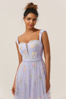 Laden Sie das Bild in den Galerie-Viewer, A Linie Langes Grüne Ballkleid mit Stickere