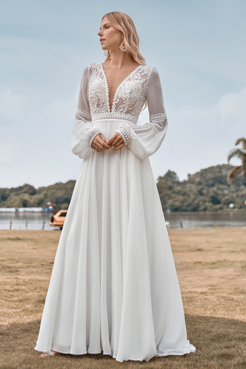 Laden Sie das Bild in den Galerie-Viewer, Lange Ärmel Elfenbein A-Linien Brautkleid mit Spitze