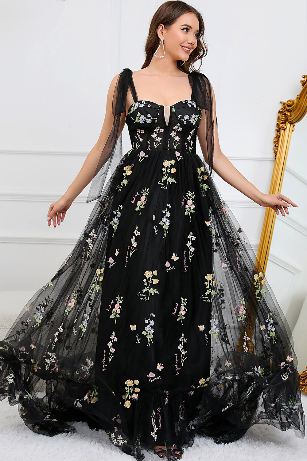 Damen Schwarzes Tüll Korsett Ballkleid A-Linie Spaghettiträger Langes Abendkleider Mit Stickerei