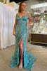 Laden Sie das Bild in den Galerie-Viewer, Glitzerndes Goldenes Rückenfreies Langes Ballkleid mit Schlitz
