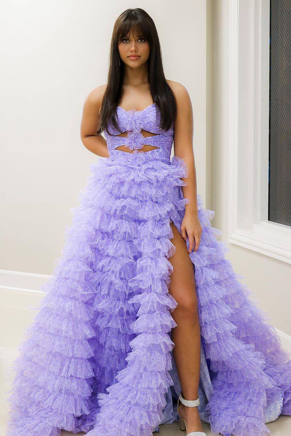 Lila Blumen Gestuftes Prinzessinnen Korsett Abendkleid mit Schlitz