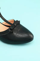 Laden Sie das Bild in den Galerie-Viewer, Schwarze Chunky Heels aus Leder