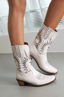 Laden Sie das Bild in den Galerie-Viewer, Schwarze Westernstiefel mit klobigen Fersen und schwarzen Nähten in der Mitte der Wade