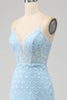 Laden Sie das Bild in den Galerie-Viewer, Glitzer Himmelblaue Spaghettiträger Meerjungfrau Abschlussballkleid mit Schlitz
