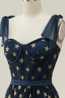 Laden Sie das Bild in den Galerie-Viewer, Marine Sterne A-Linie Teelanges Ballkleid mit Schleife