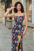 Laden Sie das Bild in den Galerie-Viewer, Schwarzes Blumen Besticktes Meerjungfrauen Ballkleid mit Seitenschlitz