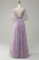 Laden Sie das Bild in den Galerie-Viewer, A-Linie V-Ausschnitt Stickerei Grünes Langes Ballkleid mit Kurzen Ärmeln