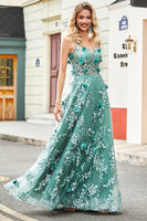 Laden Sie das Bild in den Galerie-Viewer, Grünes A-Linie Spaghettiträger Ballkleid mit Applikationen