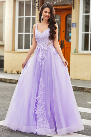 Wunderschönes A-Linien-Spaghettiträger-Kleid aus fliederfarbenem Tüll mit Applikationen