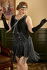 Laden Sie das Bild in den Galerie-Viewer, Schwarzes Flapper-Kleid in Plus Size aus den 1920er Jahren mit Quaste
