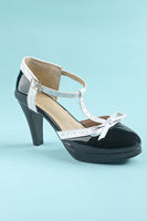 Laden Sie das Bild in den Galerie-Viewer, Vintage rote T-Strap Fersen