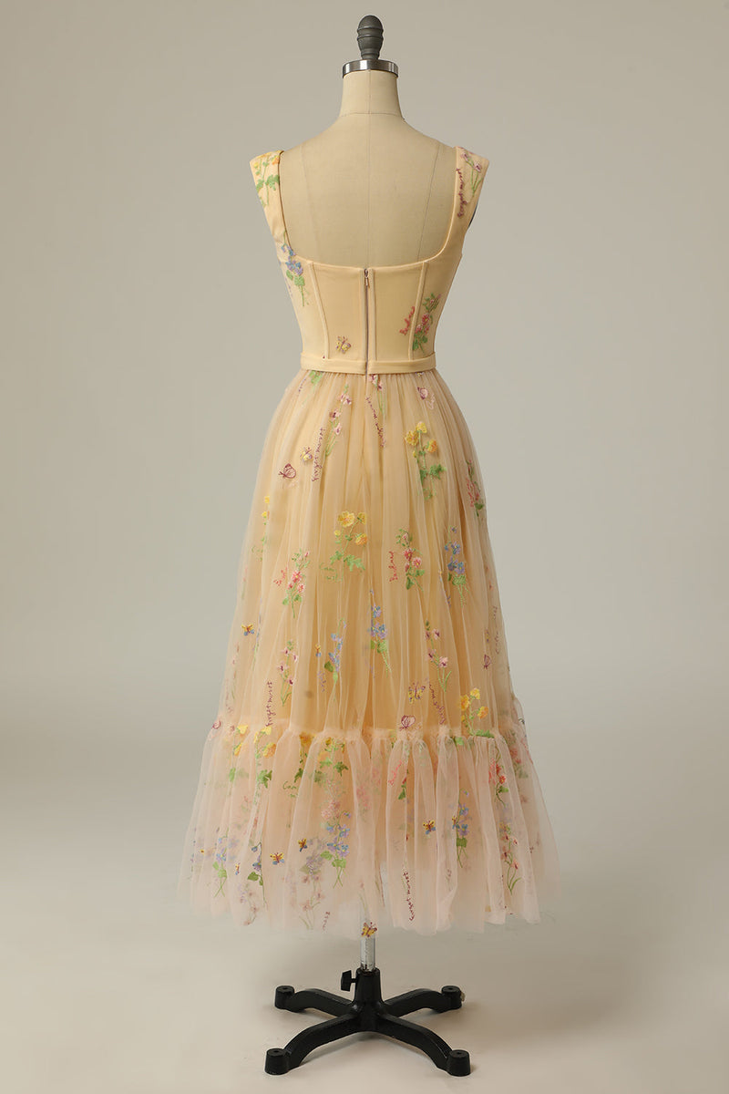 Laden Sie das Bild in den Galerie-Viewer, A Linie Langes Champagner Ballkleid mit Stickere